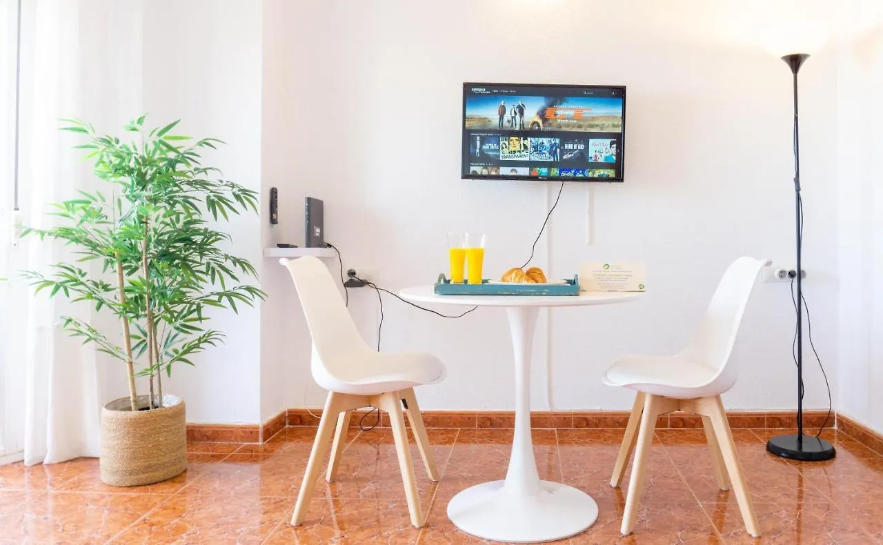 Estudio Torremolinos Playa Con Parking Malaga Appartamento